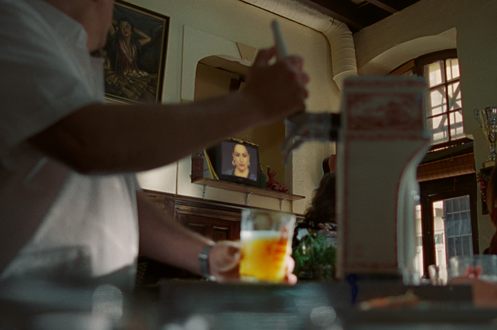 Escena del rodaje de la campaña Gitana de Cruzcampo.