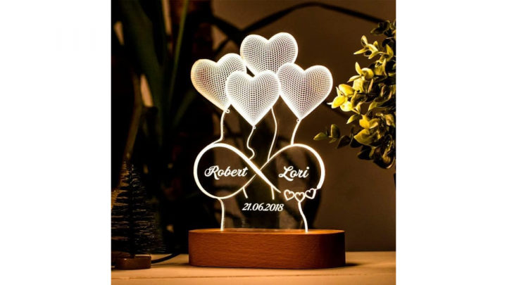 Lámpara personalizada para San Valentín.