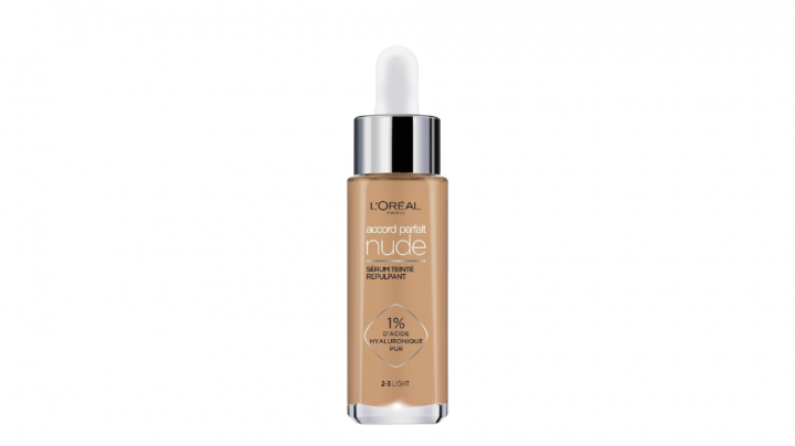 Sérum con color de L'Oréal Paris que funciona como base de maquillaje (efecto nude), top ventas belleza.