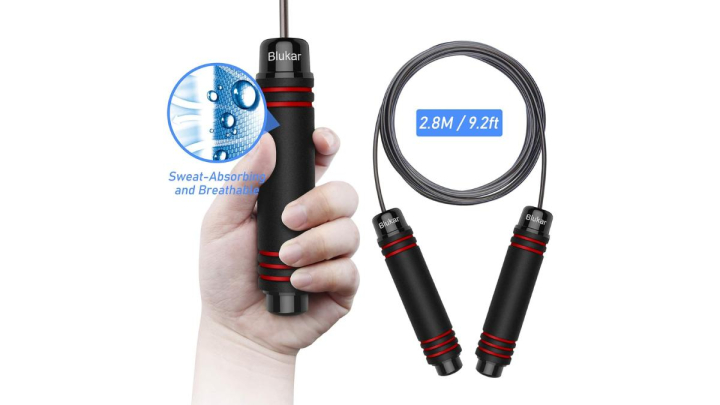 Ejercicio para quemar grasa con una cuerda para saltar