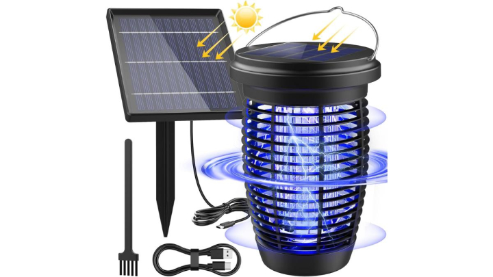 Esta lámpara para matar mosquitos funciona mediante carga solar