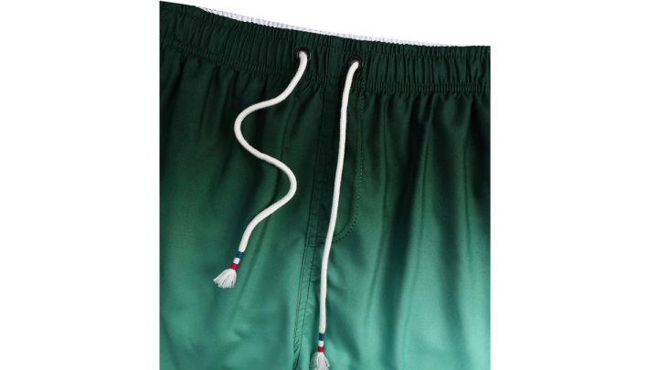 El tejido de este bañador de secado rápido es transpirable