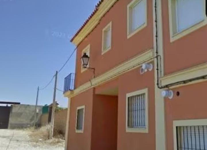 Casa adosada en Fotocasa.