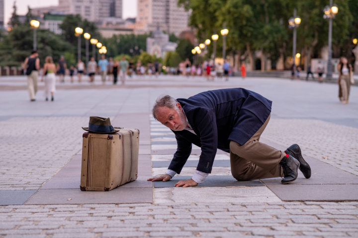 Hoy tengo algo que hacer.