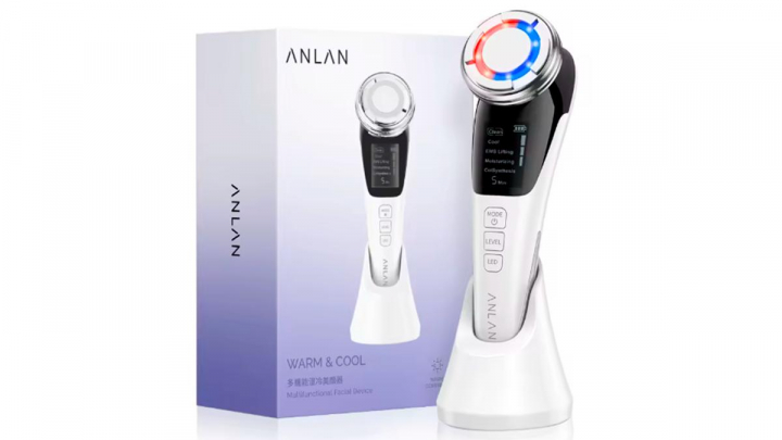 Masajeador sobre fondo blanco