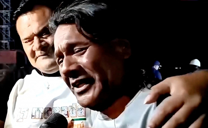 El pescador peruano rescatado, Máximo Napa, tras pasar 95 días perdido a la deriva en el Océano Pacífico, comiendo cucarachas, aves y tortugas marinas para sobrevivir.