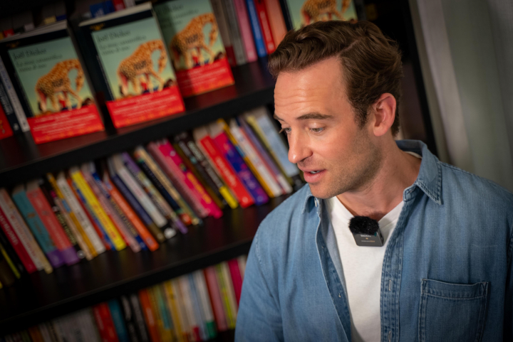 Entrevista al escritor Joël Dicker.