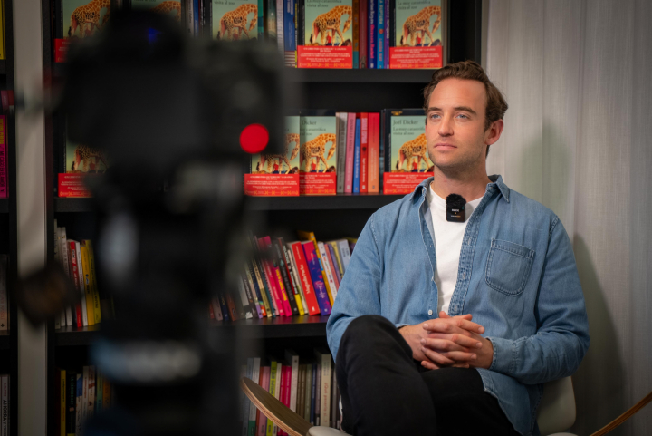 Entrevista al escritor Joël Dicker.