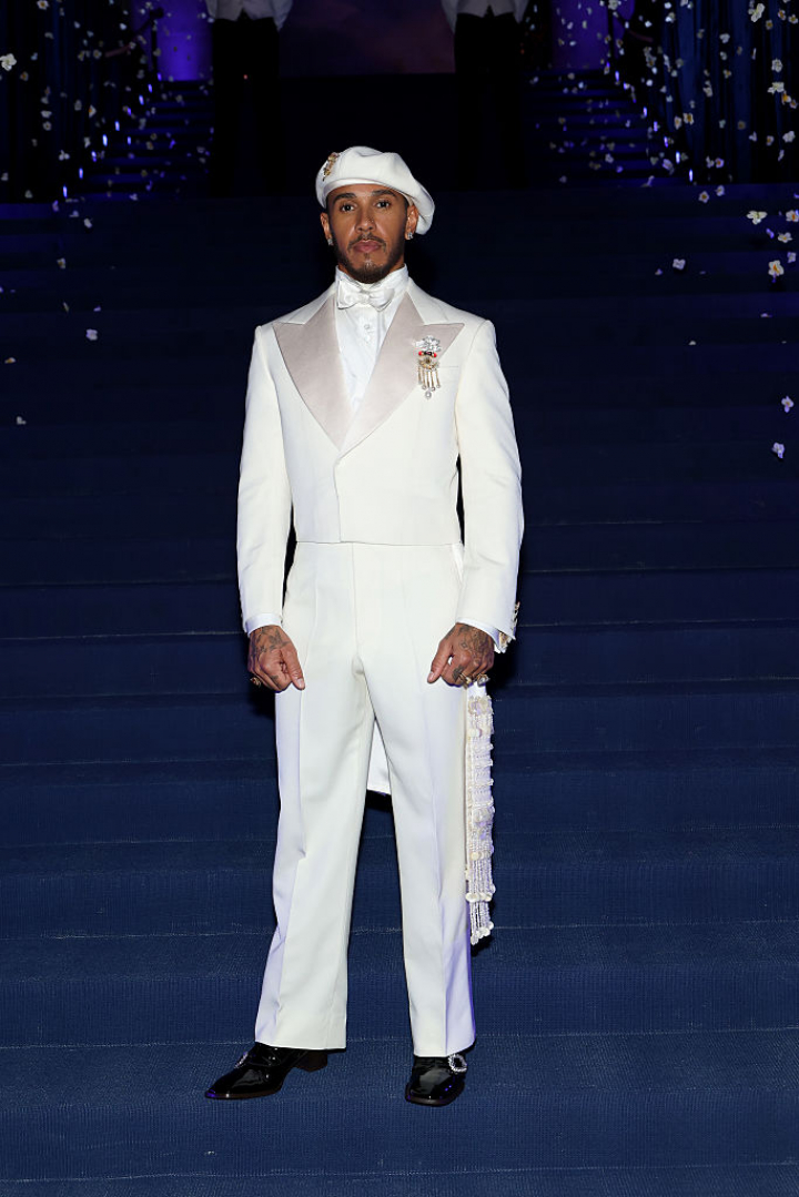 alt="alt="Lewis Hamilton, anfitrión de la Met Gala 2025""