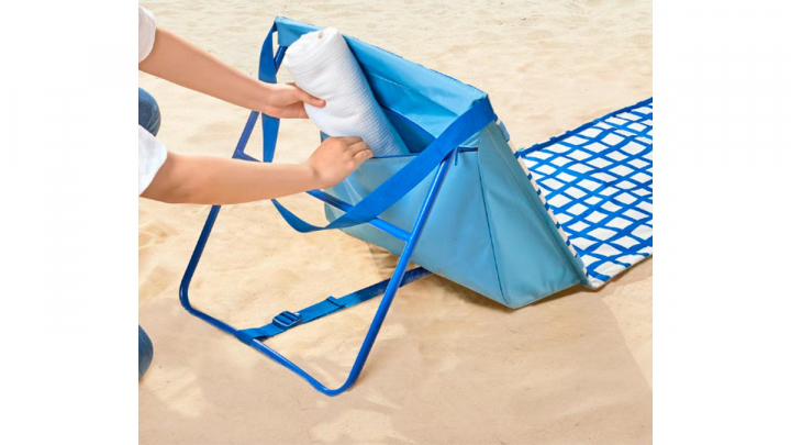 Tumbona sobre fondo blanco