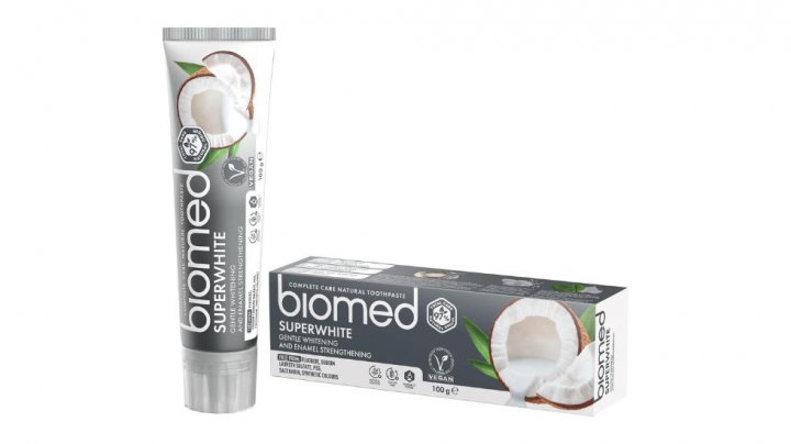 La pasta de dientes más vendida de Amazon gracias a su composición natural.