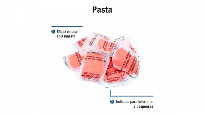 Raticida sobre fondo blanco.