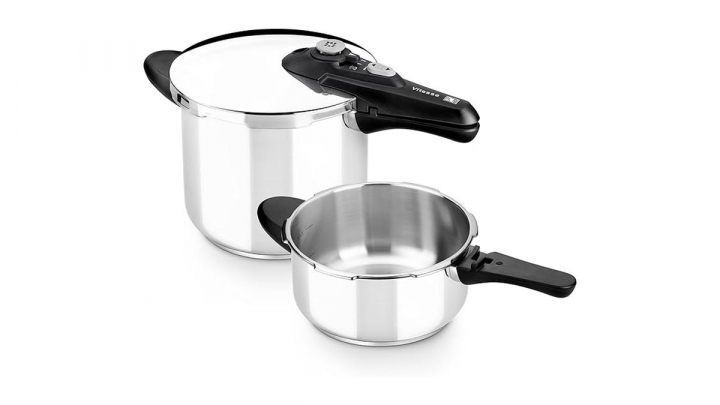 Producto rebajado sobre fondo blanco.