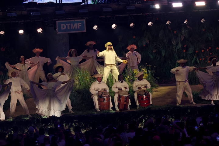 alt="alt="Una de las actuaciones de Bad Bunny en Puerto Rico.""