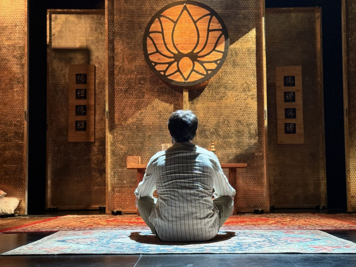 Inicio de la comedia 'Tantra.