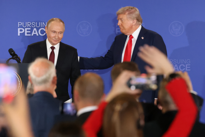 Vladimir Putin y Donald Trump en Anchorage (Alaska), este viernes.