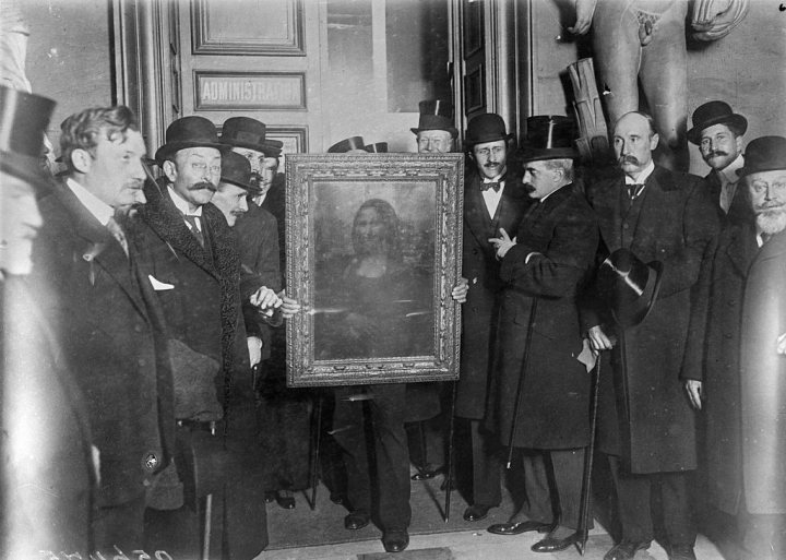 Regreso de la Mona Lisa al Louvre en 1914.