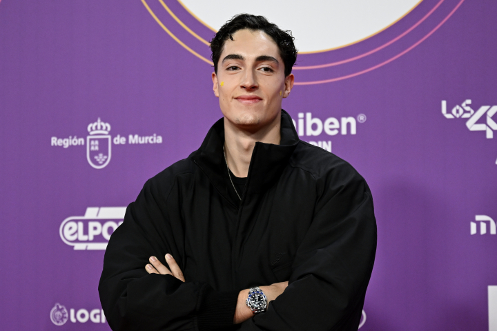 alt="alt="Plex, novio de Aitana, en Los40 Music Awards 2025""