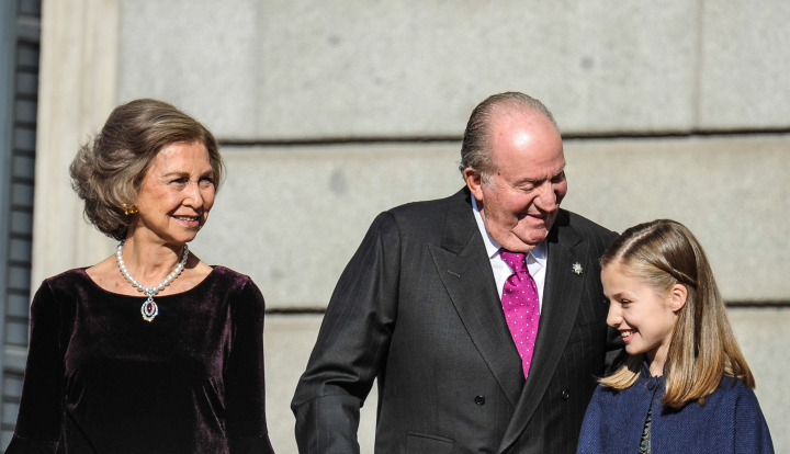 Los reyes Juan Carlos y Sofía y su nieta, la princesa Leonor, muy cómplices en el 40 aniversario de la Constitución en el Congreso