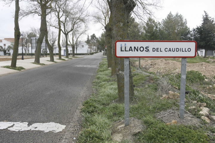 Entrada al municipio Llanos del Caudillo