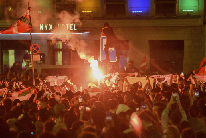 alt="alt="Cientos de jóvenes se han manifestado este sábado en Bilbao, convocados por la plataforma Palestinarekin Elkartasuna""