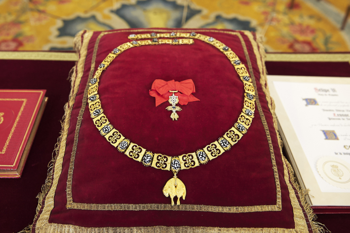 El collar de la Insigne Orden del Toisón de Oro que recibió la princesa Leonor en 2018