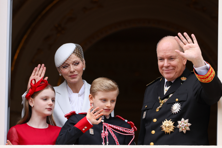 Alberto y Charlene de Mónaco y sus hijos Jacques y Gabriella en el Día Nacional de Mónaco 2025