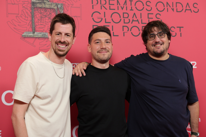 Tomàs Fuentes e Ignasi Taltavull, autores del pódcast 'La Ruina', en la gala de los Ondas Globales del Podcast.