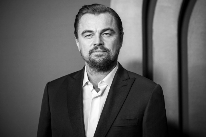 Leonardo DiCaprio en la 14ª edición de los Premios de los Gobernadores de la Academia de Artes y Ciencias Cinematográficas en el Ray Dolby Ballroom el 9 de enero de 2024.