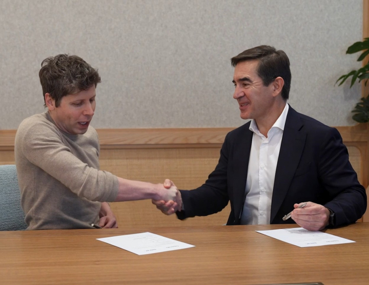 El CEO de OpenAI, Sam Altman, y el presidente de BBVA, Carlos Torres