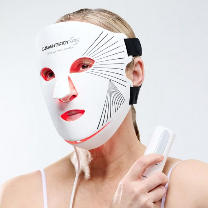 alt="alt="Mascarilla de luz LED de Currentbody""