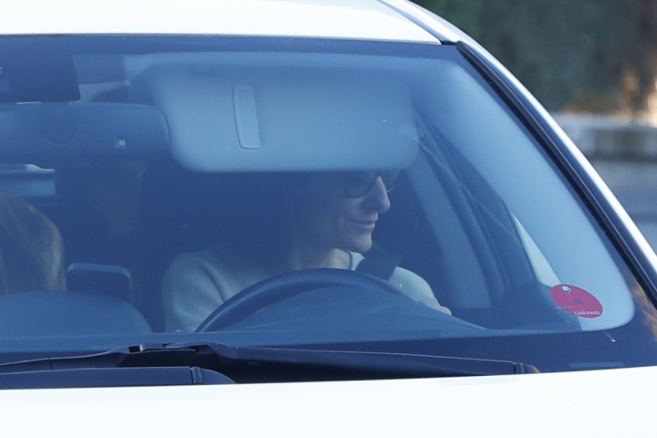 Telma Ortiz a su llegada a casa de su padre, Jesús Ortiz, para comer roscón el día de Reyes