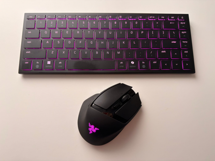 El teclado Razer Joro y el ratón Razer Basilik Mobile