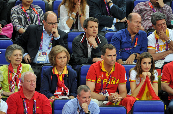 alt="alt="La princesa Irene compartió grada con su hermana, Felipe y Letizia""