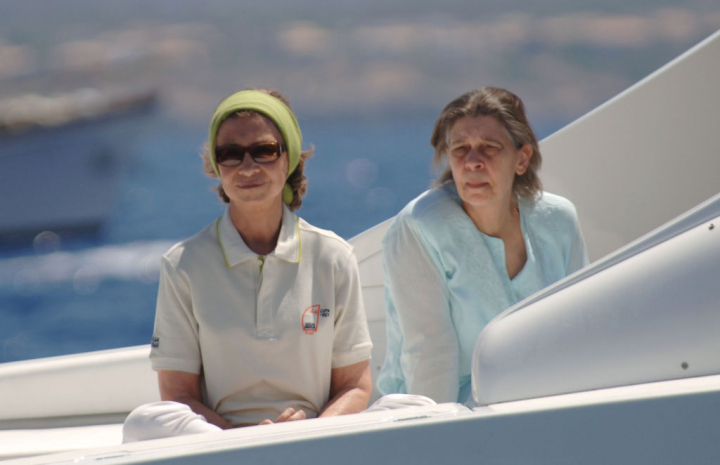 alt="alt="Sofía e Irene solían aprovechar los veranos en Mallorca para pasar tiempo en alta mar.""