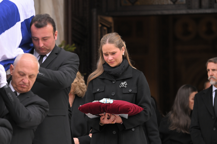 Irene Urdangarin, muy triste en el funeral de Irene de Grecia en Atenas