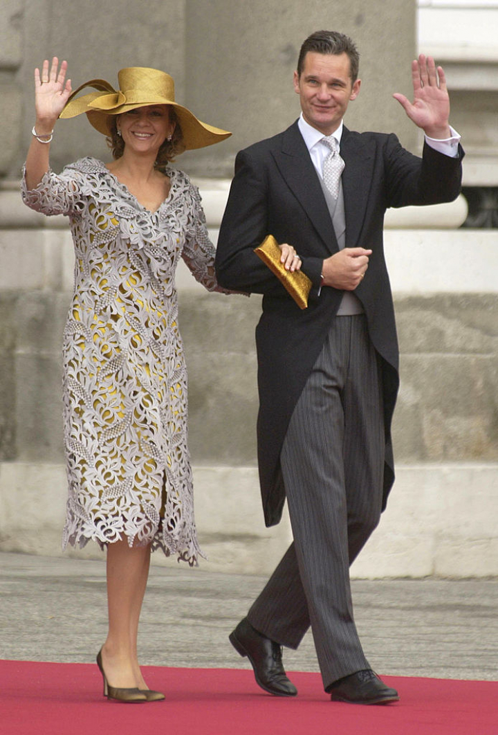 Iñaki Urdangarin y la infanta Cristina en la boda de los Reyes el 22 de mayo de 2004 en la Catedral de la Almudena de Madrid.