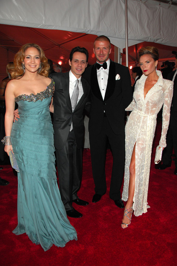 Marc Anthony, junto a los Beckham y Jennifer Lopez en 2008