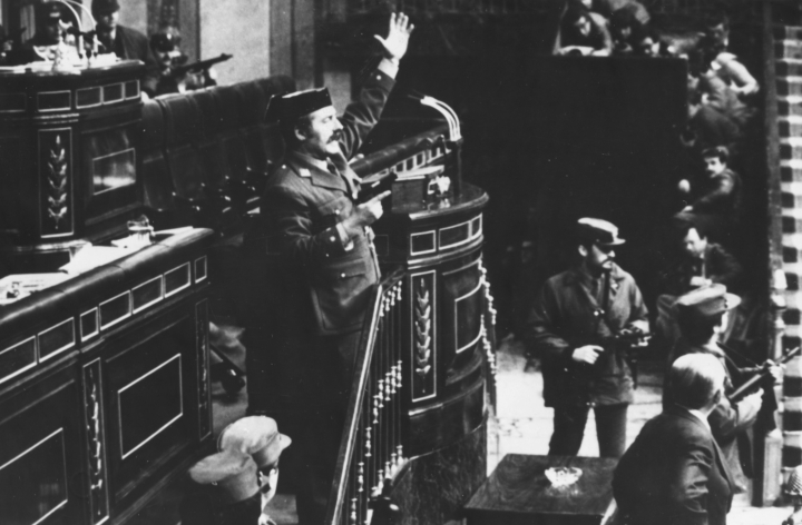 Antonio Tejero en el golpe de Estado del 23-F.