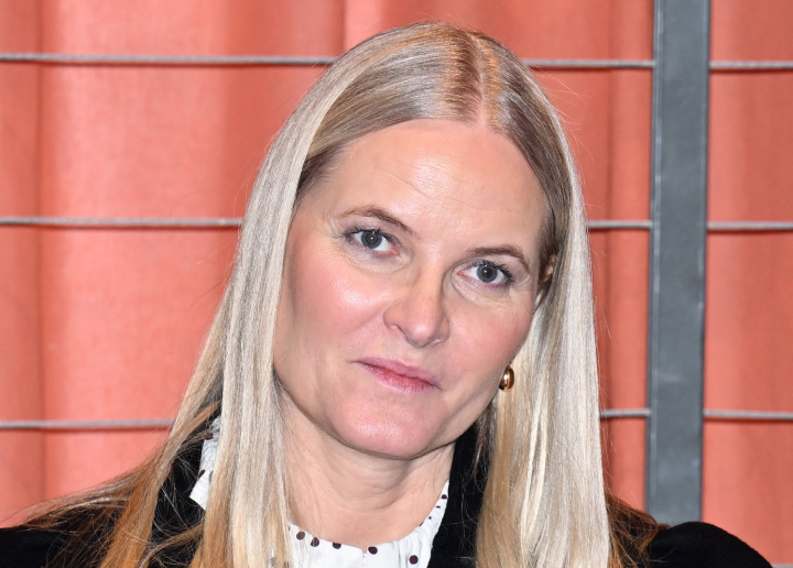 Mette-Marit de Noruega en su último acto oficial antes de la revelaciones de los archivos de Epstein que hundieron su imagen