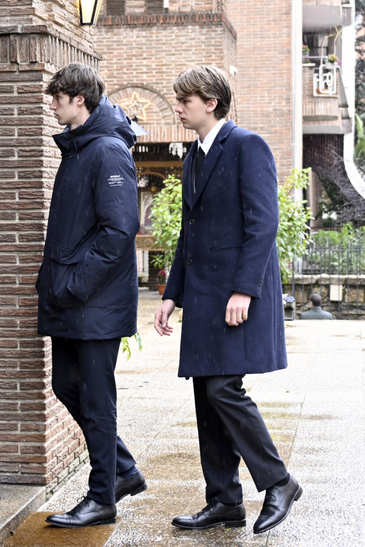 Pablo Urdangarin y Miguel Urdangarin en el funeral de Irene de Grecia en Madrid