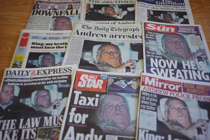 Las portadas de la prensa británica con la foto del expríncipe Andrés tras ser liberado