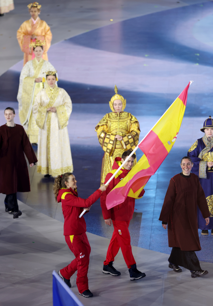 Oriol Cardona, en la ceremonia de clausura; gran protagonista para la selección española