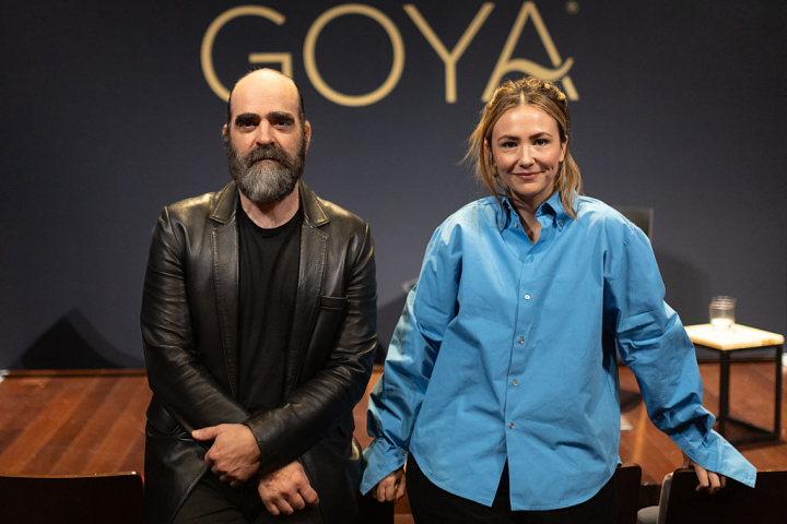Luis Tosar y Rigoberta Bandini, en la rueda de prensa previa a los Goya