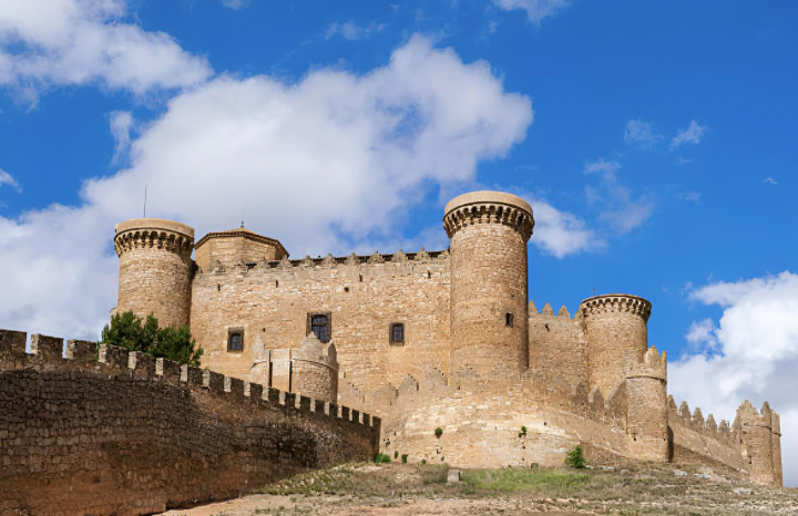 alt="alt="La imponente fortaleza de Belmonte""