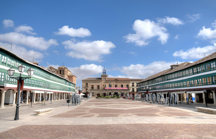 alt="alt="La Plaza Mayor de Almagro, en Ciudad Real""