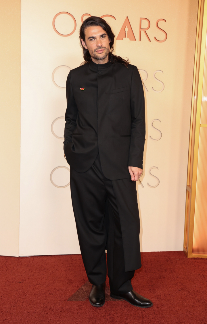 alt="alt="Óliver Laxe""