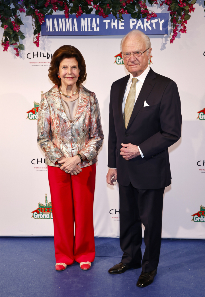 Los reyes de Suecia en 'Mamma Mia! The Party' en honor a Silvia de Suecia