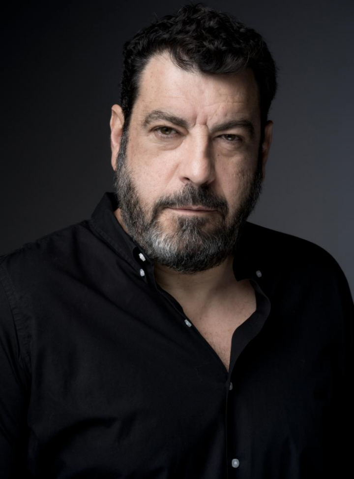 Santi Díaz, posando