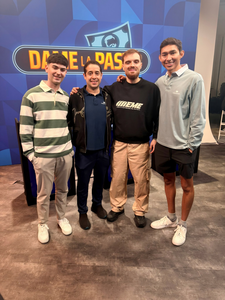 Vicente Mirasol, Dr Oscar Ruelas, Ibai y Fernanfloo.